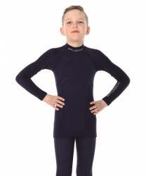 796