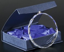 CM002